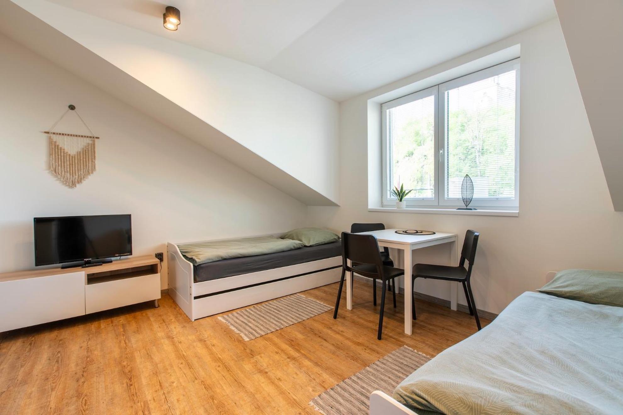 Restaurace Hotel Praha Nizbor Экстерьер фото