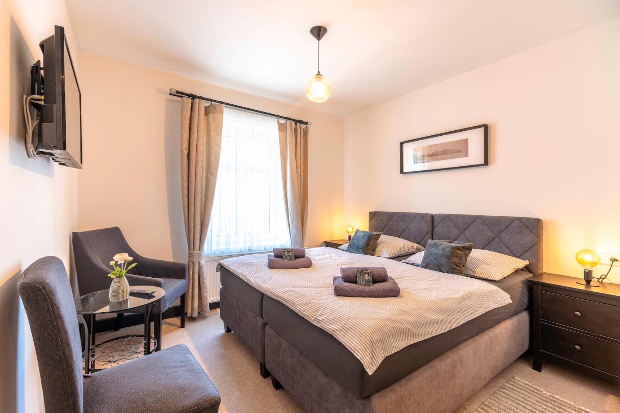 Restaurace Hotel Praha Nizbor Экстерьер фото