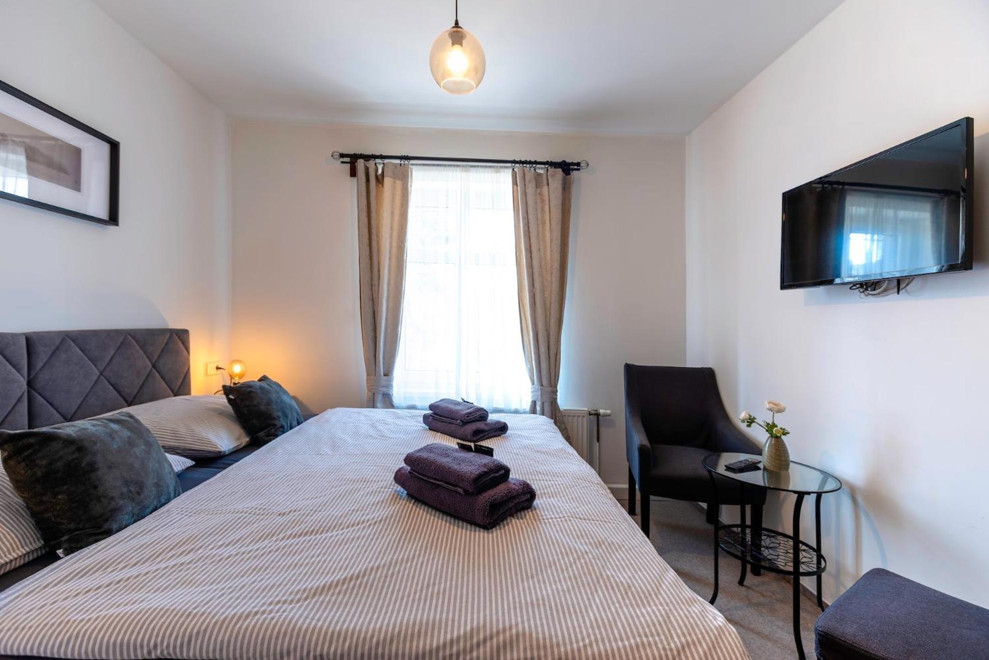 Restaurace Hotel Praha Nizbor Экстерьер фото