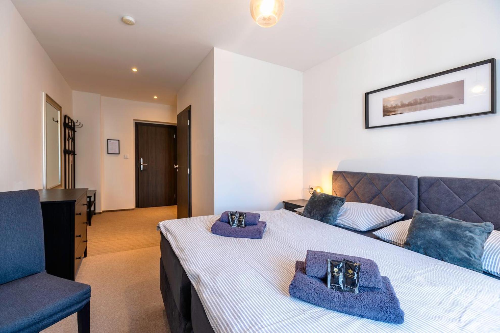 Restaurace Hotel Praha Nizbor Экстерьер фото