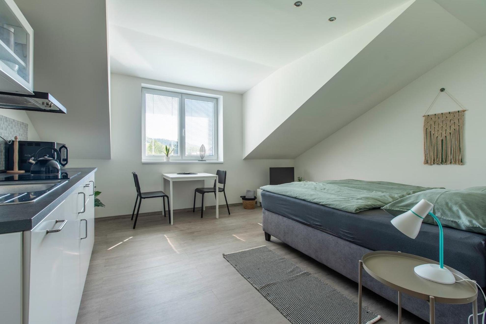 Restaurace Hotel Praha Nizbor Экстерьер фото
