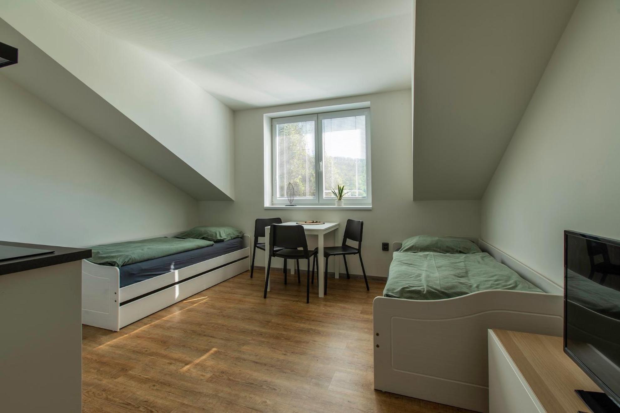 Restaurace Hotel Praha Nizbor Экстерьер фото
