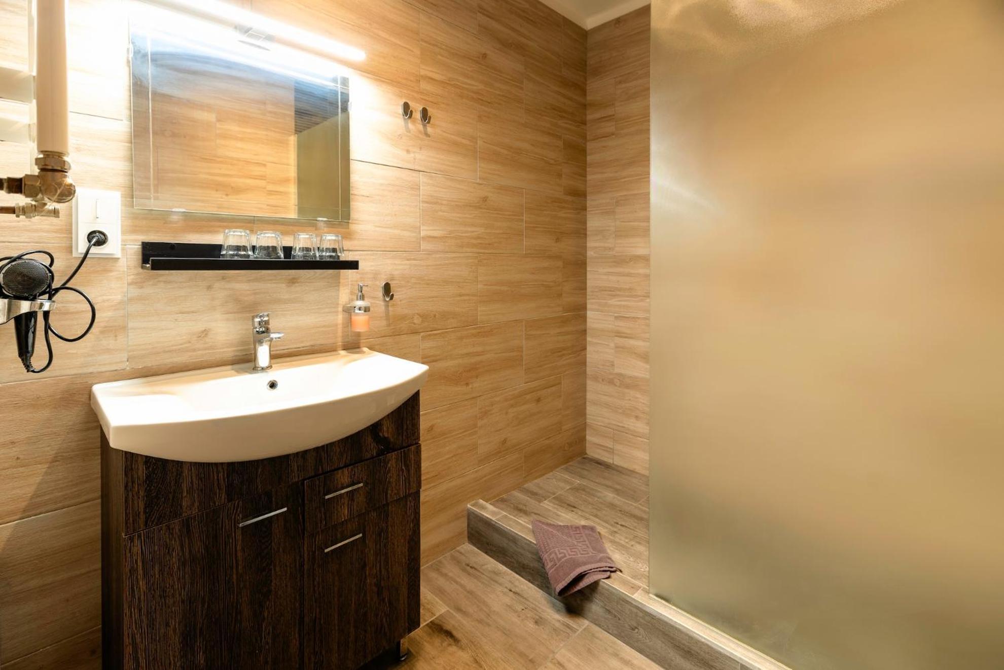 Restaurace Hotel Praha Nizbor Экстерьер фото